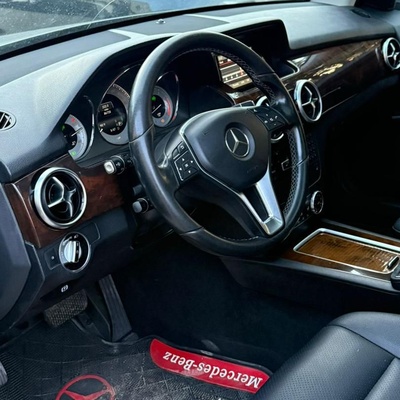 FOREIGN USED 2015 MERCEDES BENZ GLK350 FOR SALE IN ABUJA