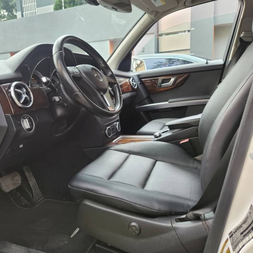 Foreign Used 2015 Mercedes-Benz GLK 350 for Sale In Lagos
