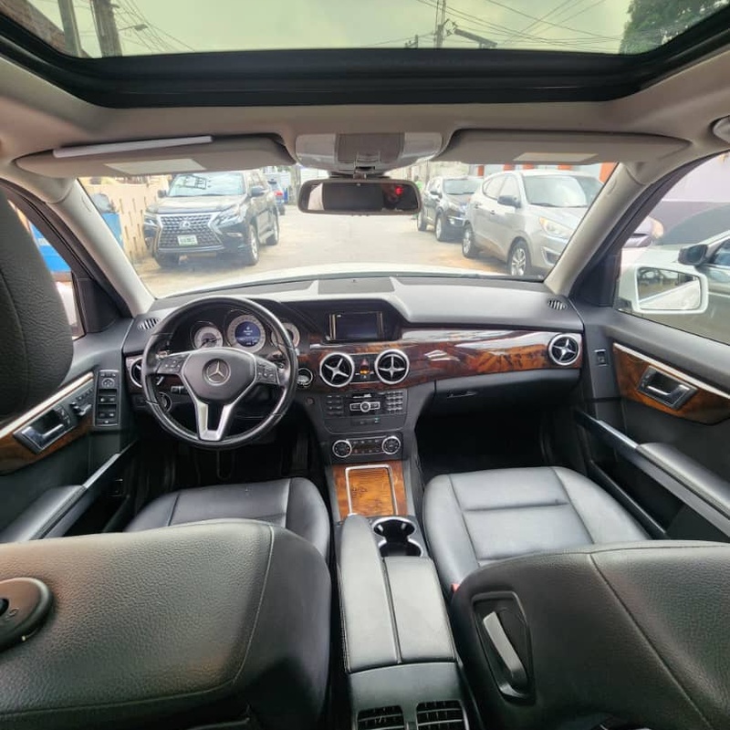 Foreign Used 2015 Mercedes-Benz GLK 350 for Sale In Lagos image