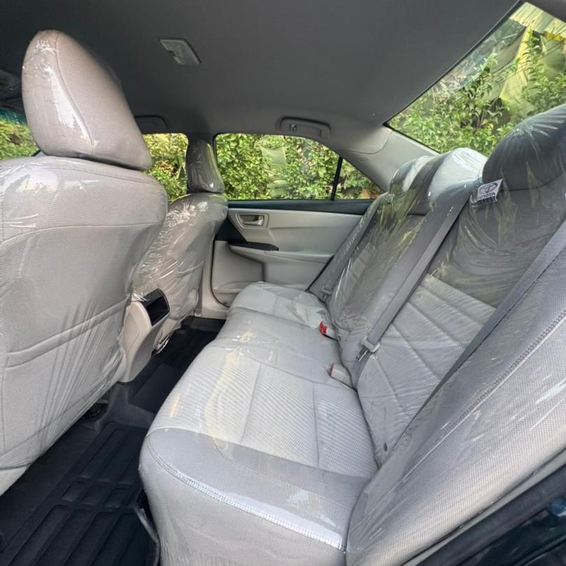 FOREIGN USED   2015 TOYOTA CAMRY SE FOR SALE IN ABUJA image