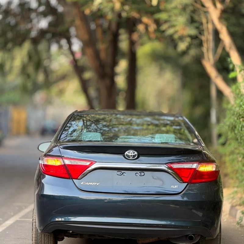 FOREIGN USED   2015 TOYOTA CAMRY SE FOR SALE IN ABUJA image