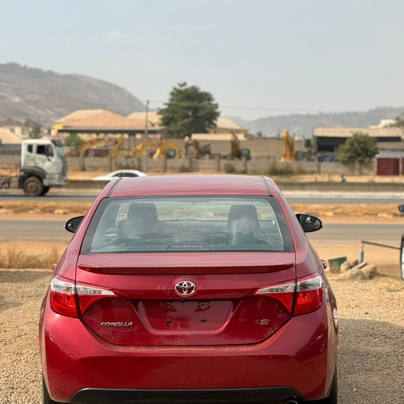 FOREIGN USED 2015 TOYOTA COROLLA S FOR SALE IN ABUJA image