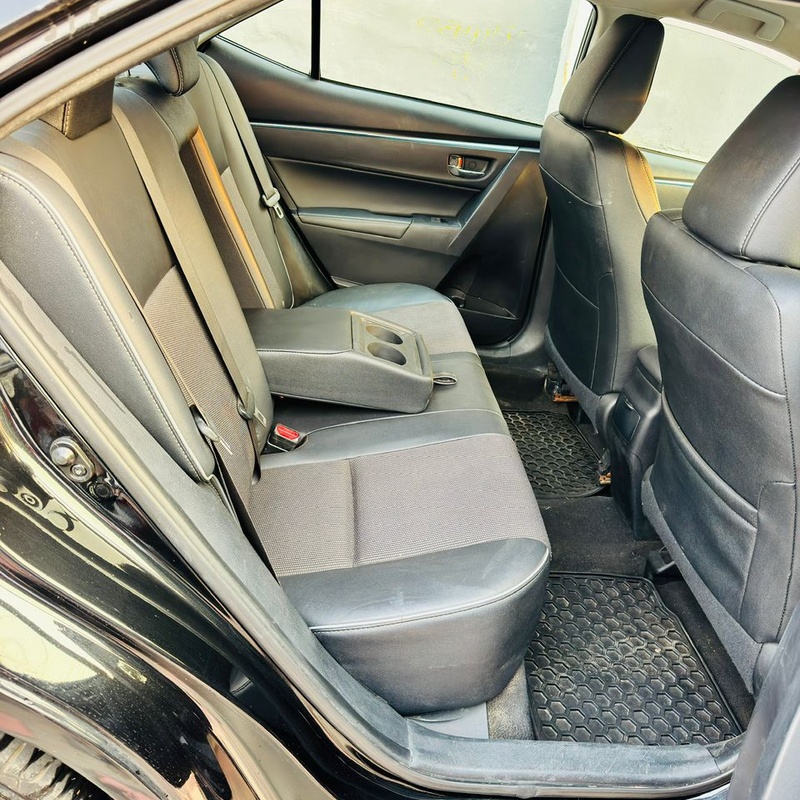 Foreign Used 2015 Toyota Corolla S for Sale In Lagos image