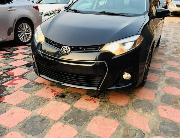 Foreign Used 2015 Toyota Corolla S for Sale In Lagos