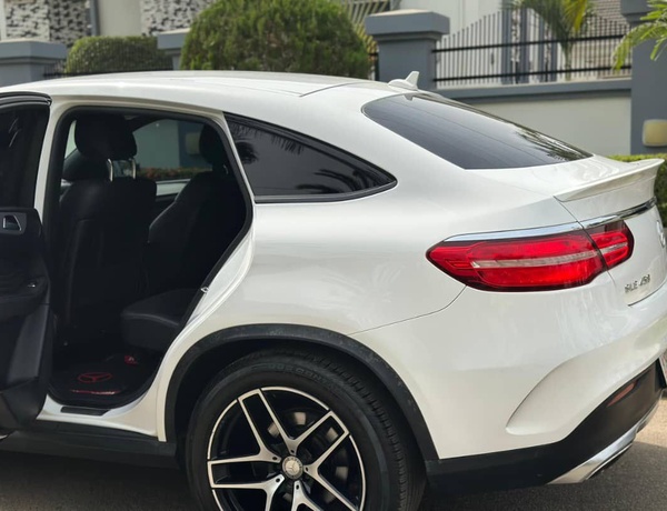 Foreign Used 2016 Mercedes Benz GLE450 for Sale In Abuja