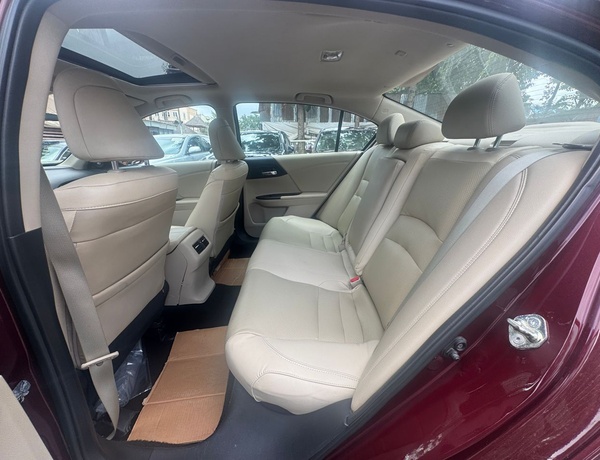 FOREIGN USED   2016 HONDA ACCORD FOR SALE IN ABUJA