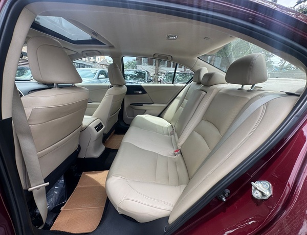 FOREIGN USED   2016 HONDA ACCORD FOR SALE IN ABUJA