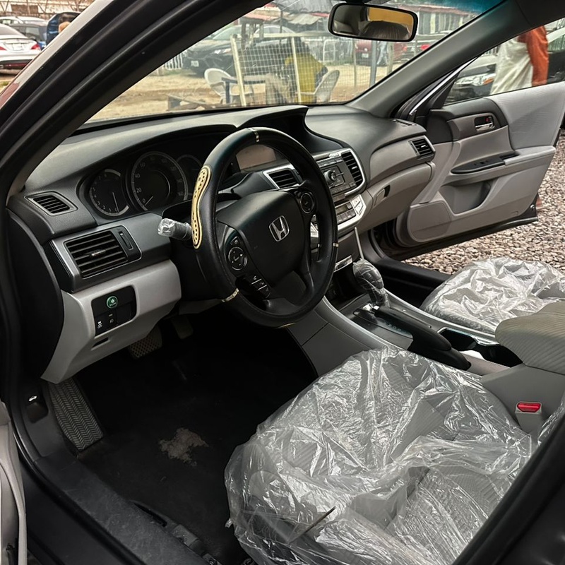 FOREIGN USED 2016 HONDA ACCORD FORSALE image
