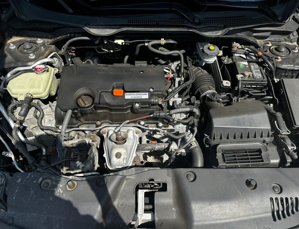 FOREIGN USED  2016 HONDA CIVIC FOR SALE IN ABUJA