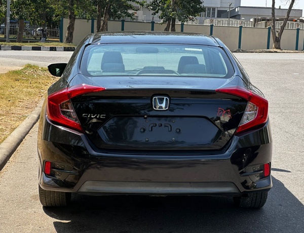 FOREIGN USED  2016 HONDA CIVIC FOR SALE IN ABUJA