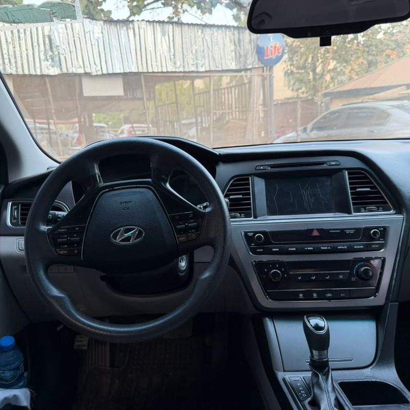 FOREIGN USED   2016 HYUNDAI SONATA FOR SALE IN ABUJA image