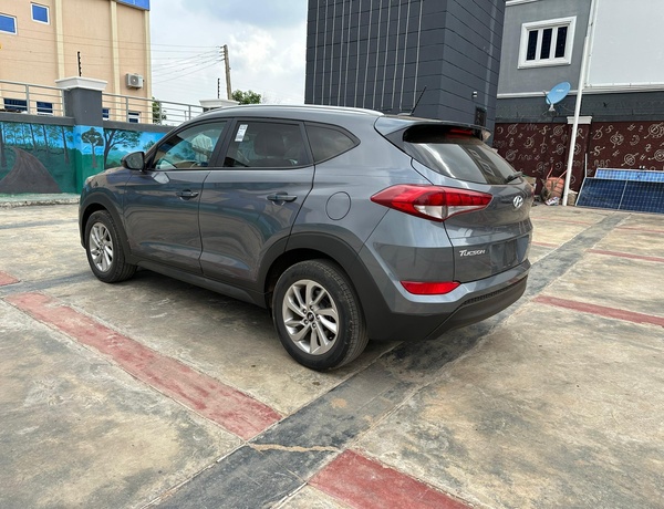 FOREIGN USED 2016 HYUNDAI TUCSON FOR SALE