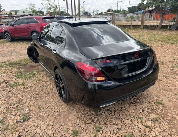 FOREIGN USED 2016 KEYLESS MERCEDES BENZ C300 FOR SALE IN KADUNA