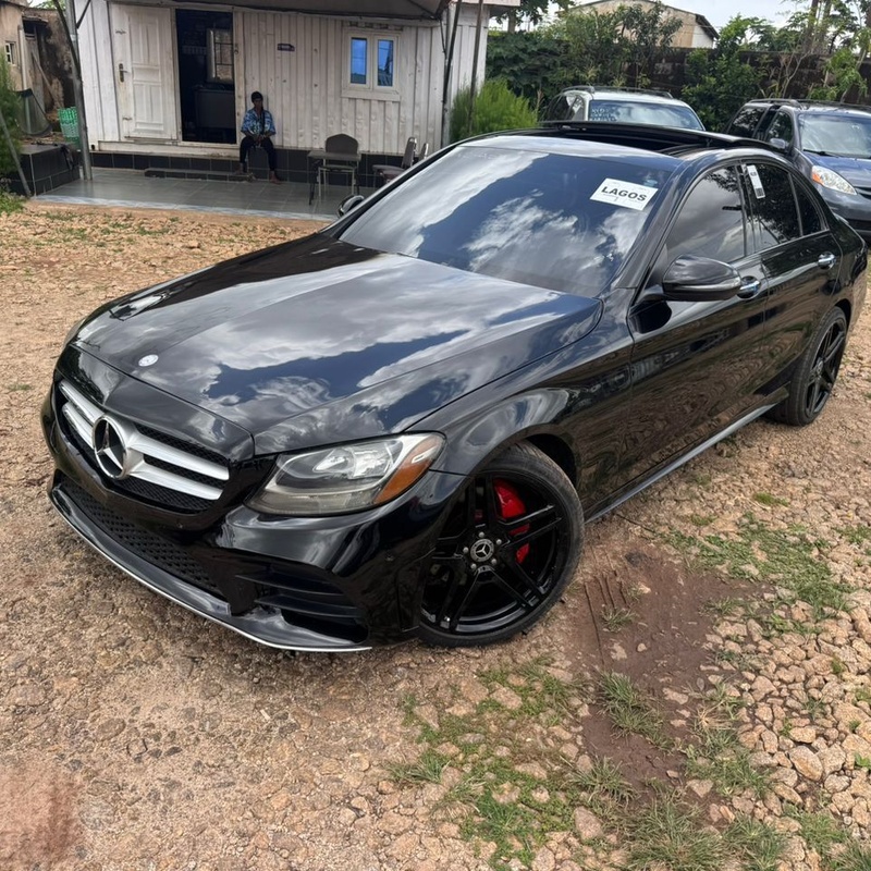 FOREIGN USED 2016 KEYLESS MERCEDES BENZ C300 FOR SALE IN KADUNA image