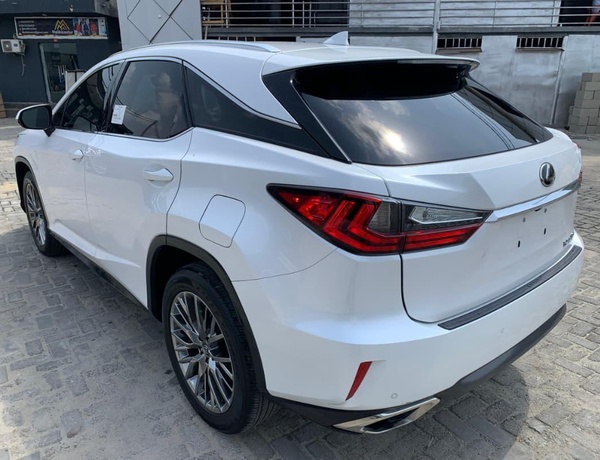 FOREIGN USED 2016 LEXUS RX350 FOR SALE IN LAGOS