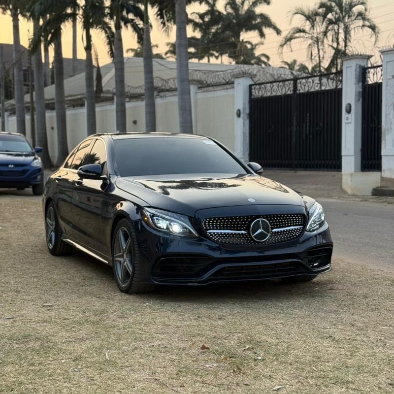 FOREIGN USED 2016 MERCEDES BENZ C300 FOR SALE image
