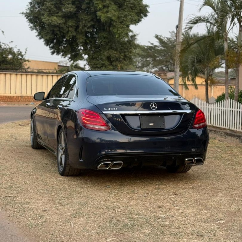 FOREIGN USED 2016 MERCEDES BENZ C300 FOR SALE image