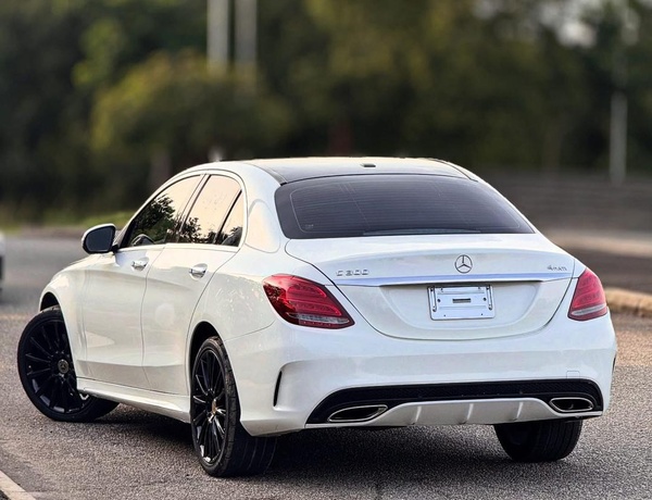 FOREIGN USED 2016 MERCEDES BENZ C300 FOR SALE