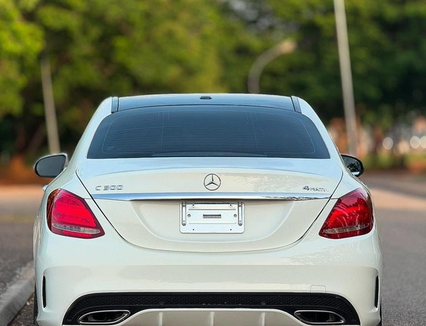 FOREIGN USED 2016 MERCEDES BENZ C300 FOR SALE
