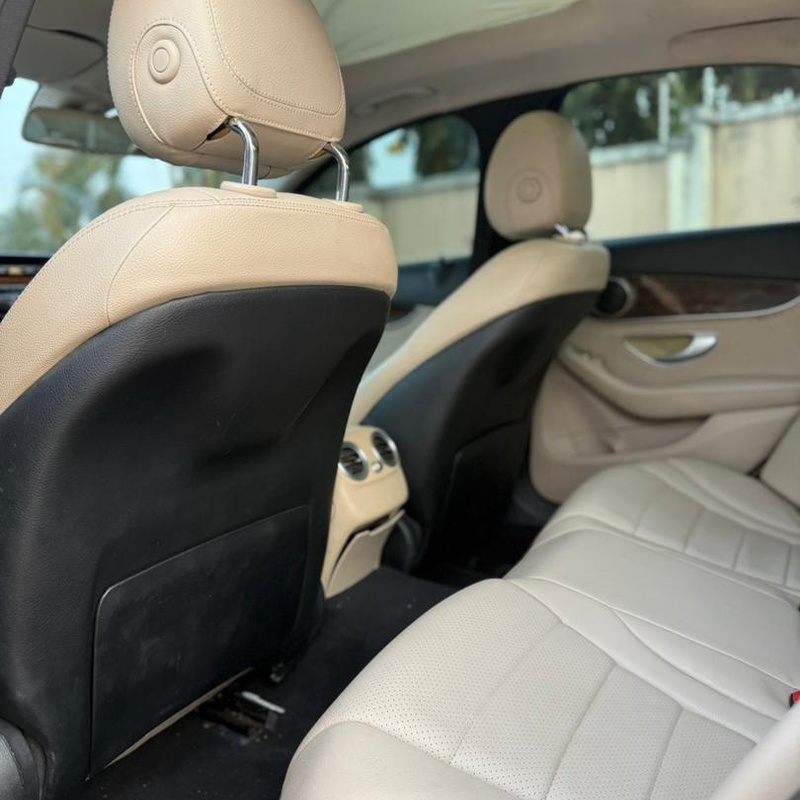 FOREIGN USED 2016 MERCEDES BENZ C300 FOR SALE image