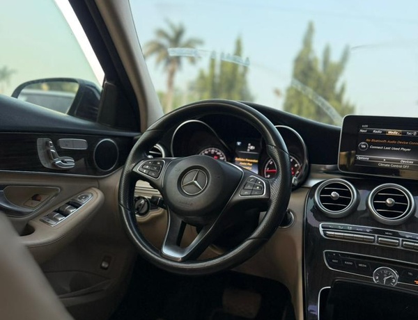 FOREIGN USED 2016 MERCEDES BENZ C300 FOR SALE