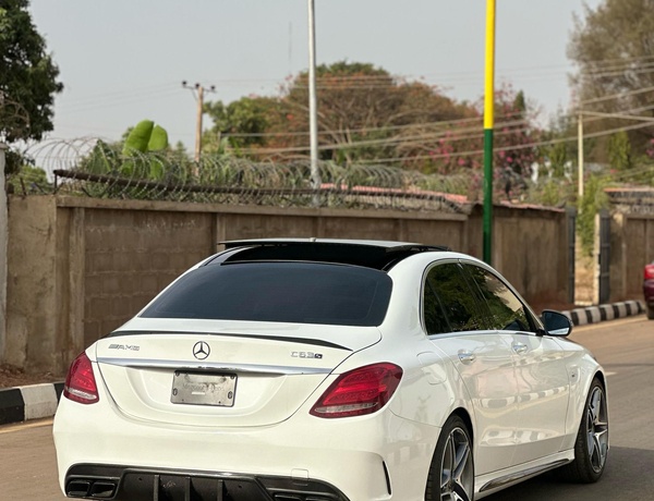 FOREIGN USED 2016 MERCEDES BENZ C63s FULL OPTION FOR SALE