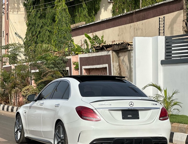 FOREIGN USED 2016 MERCEDES BENZ C63s FULL OPTION FOR SALE