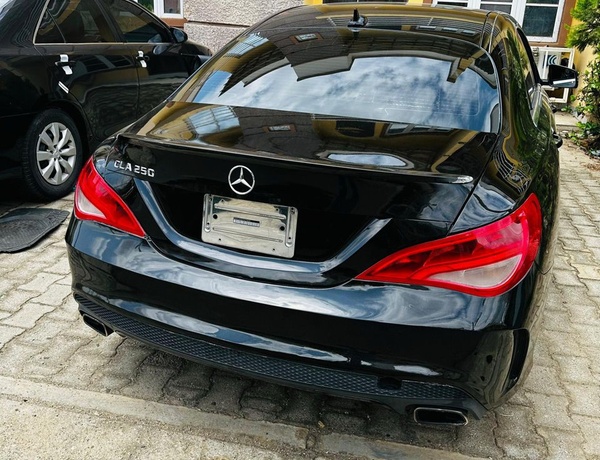 FOREIGN USED 2016 MERCEDES BENZ CLA250 FOR SALE