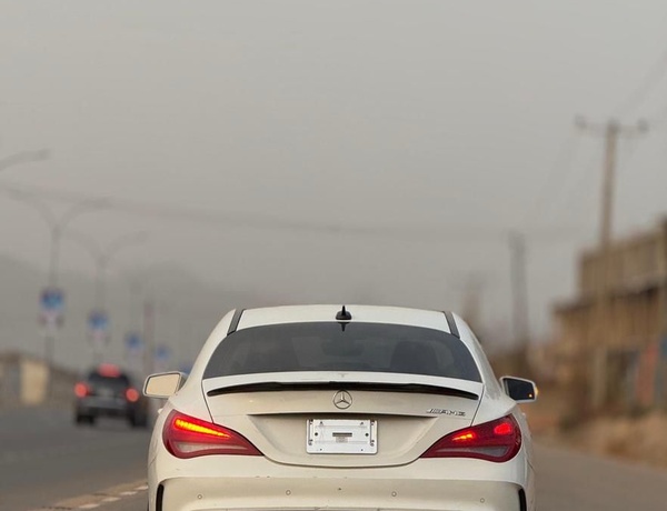 FOREIGN USED 2016 MERCEDES BENZ CLA45 AMG FOR SALE