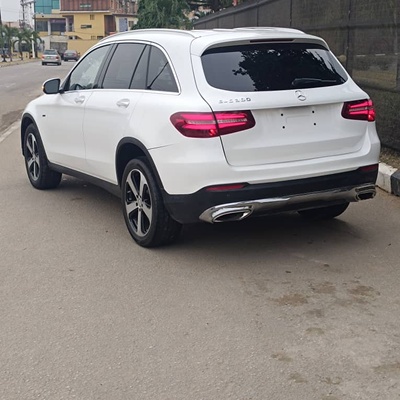 Foreign used 2016 Mercedes Benz GLC300