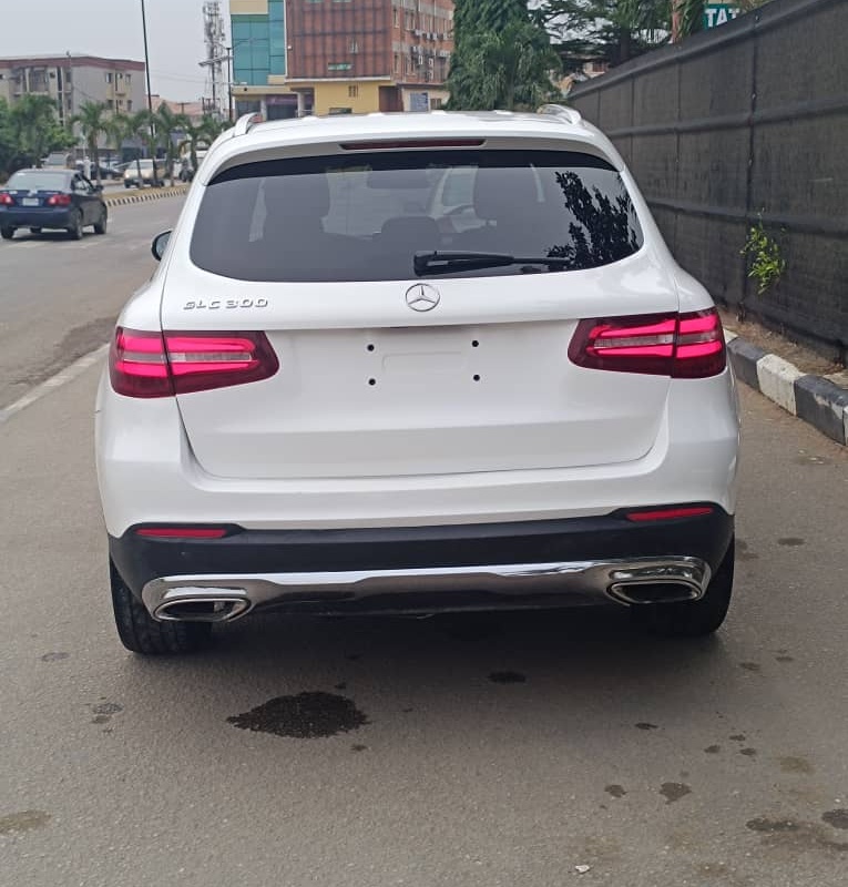 Foreign used 2016 Mercedes Benz GLC300 image