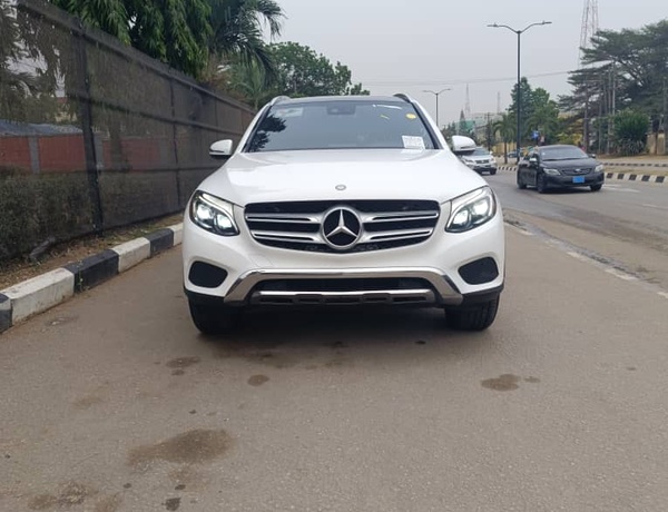 Foreign used 2016 Mercedes Benz GLC300