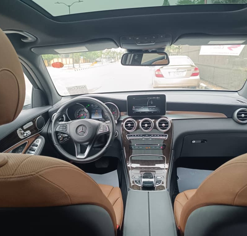 Foreign used 2016 Mercedes Benz GLC300 image