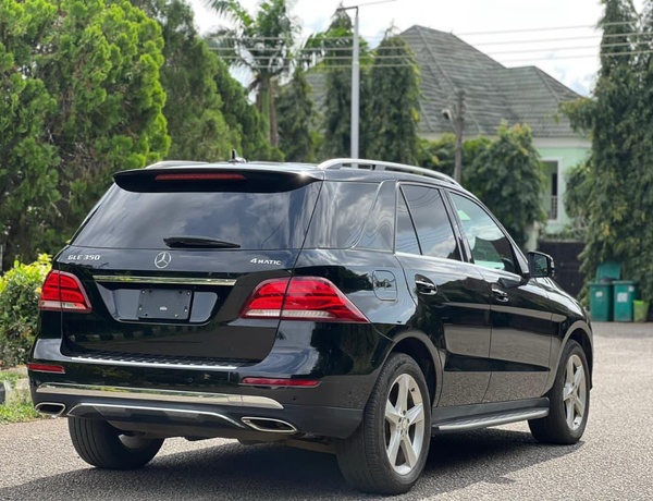 FOREIGN USED 2016 MERCEDES BENZ GLE350 FOR SALE IN ABUJA