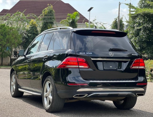 FOREIGN USED 2016 MERCEDES BENZ GLE350 FOR SALE IN ABUJA