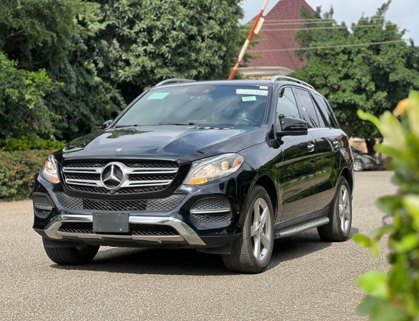 FOREIGN USED 2016 MERCEDES BENZ GLE350 FOR SALE IN ABUJA