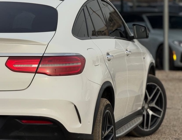 FOREIGN USED 2016 MERCEDES BENZ GLE450