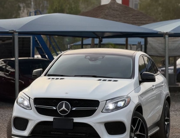 FOREIGN USED 2016 MERCEDES BENZ GLE450