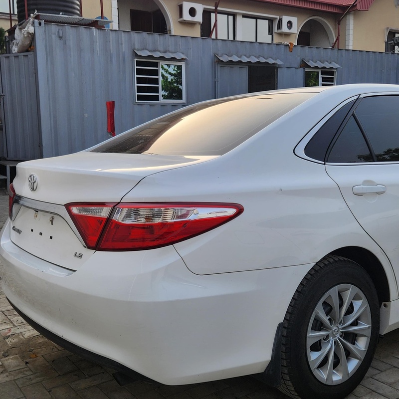 Foreign used 2016 Toyota Camry LE in Lagos image