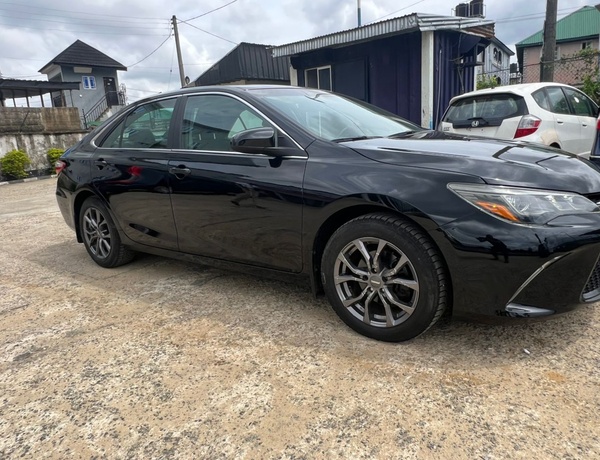 FOREIGN USED 2016 TOYOTA CAMRY XSE AVAILABLE IN PH