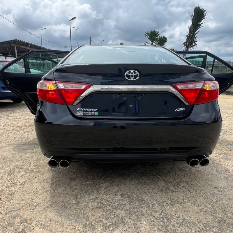 FOREIGN USED 2016 TOYOTA CAMRY XSE AVAILABLE IN PH image