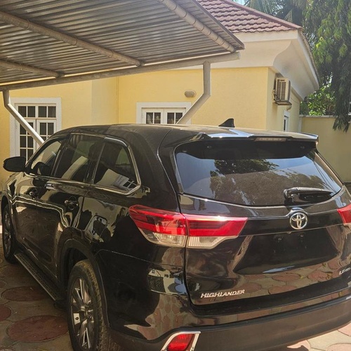 FOREIGN USED 2016 TOYOTA HIGHLANDER LE FOR SALE IN KANO