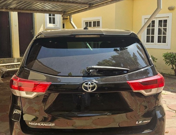 FOREIGN USED 2016 TOYOTA HIGHLANDER LE FOR SALE IN KANO