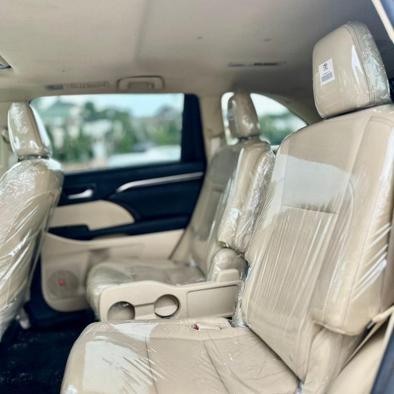 FOREIGN USED 2016 TOYOTA HIGHLANDER LIMITED FOR SALE image