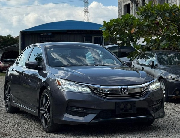 FOREIGN USED 2017 HONDA ACCORD SPORT FOR SALE