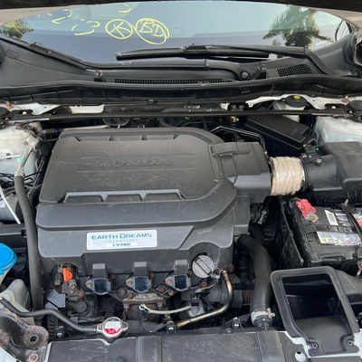 FOREIGN USED 2017 HONDA ACCORD V6 TOURING FULL OPTION FOR SALE IN KADUNA