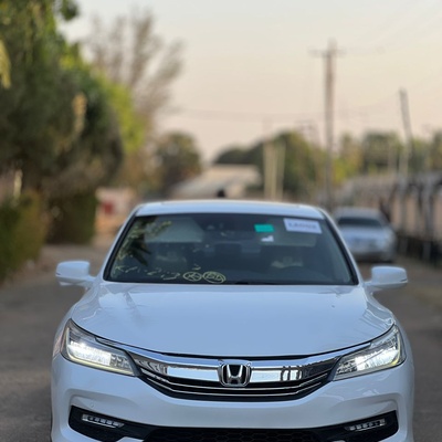 FOREIGN USED 2017 HONDA ACCORD V6 TOURING FULL OPTION FOR SALE IN KADUNA