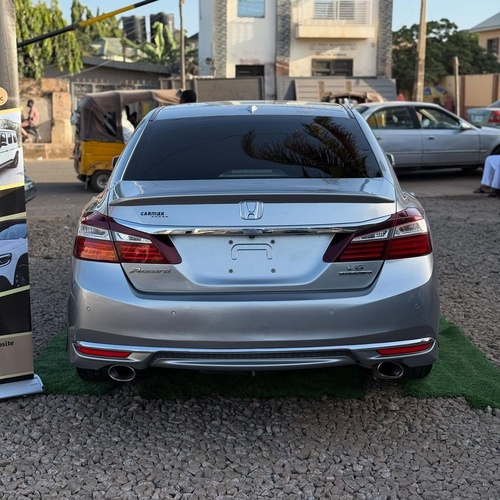 FOREIGN USED 2017 HONDA ACCORD V6 TOURING FULL OPTION FOR SALE IN KADUNA
