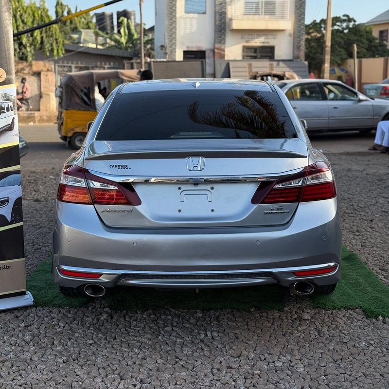 FOREIGN USED 2017 HONDA ACCORD V6 TOURING FULL OPTION FOR SALE IN KADUNA image