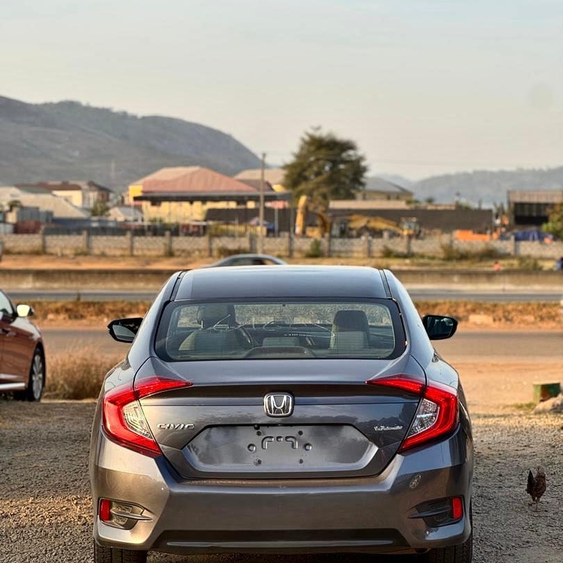 FOREIGN USED 2017 HONDA CIVIC FOR SALE IN ABUJA image